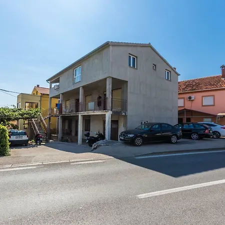 Ivan07 Spacious 3br With Terrace Apartmán Zadar